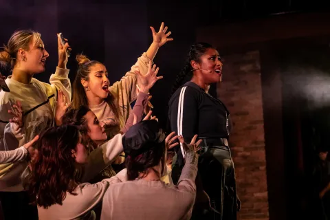 Al Teatro Galli “Saranno Famosi” con la compagnia Roma City Musical