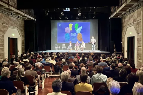 Forum deliberativi di quartiere al teatro degli atti