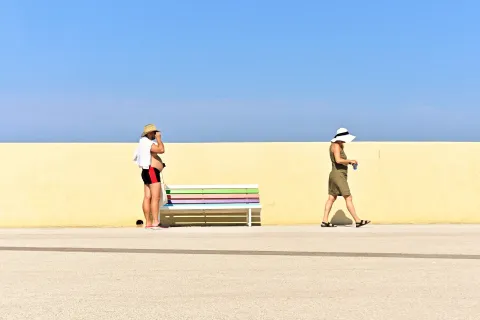 muro giallo