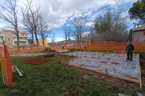 rinnovate le aree gioco per i bambini via della fiera