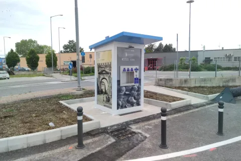 casine acqua