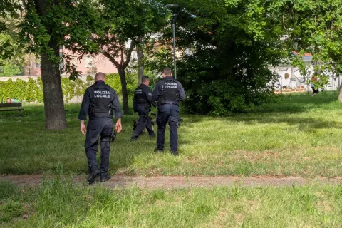 Controlli ai parchi pubblici e agli edifici abbandonati PL