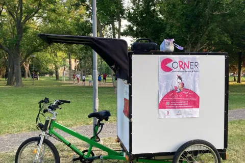 corner giovani