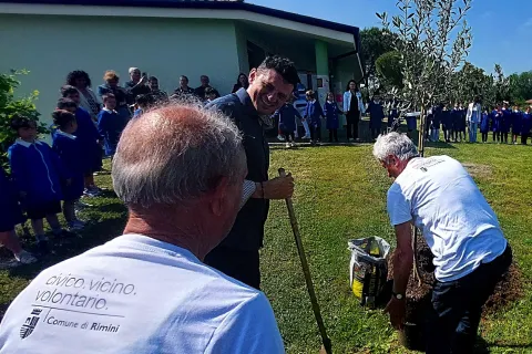 Festa dell’albero scuola San Salvatore di Mattia Ahmet Minguzzi