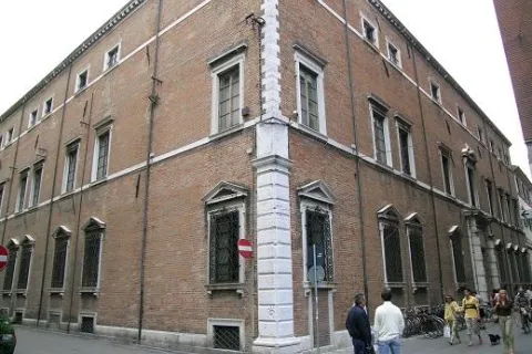 Palazzo Gambalunga