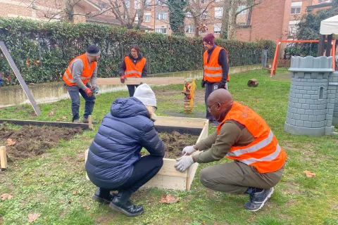 volontari_civivo_della_scuola_infanzia_il_glicine