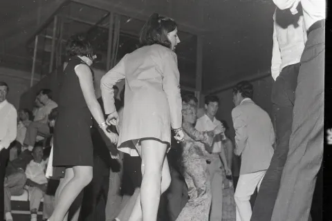 Inaugurazione l'altro mondo 1967