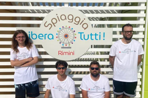spiaggia libera tutti