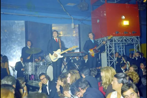 l'altro mondo clubl'altro mondo club