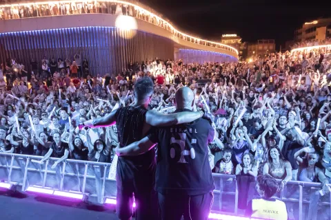 rds loves rimini eiffel 65