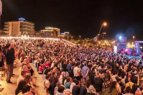 rds loves rimini eiffel 65