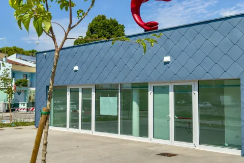 Esterni nuova piscina Viserba