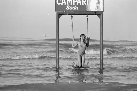 altalena in riva al mare