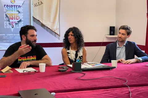 conferenza presentazione pride week