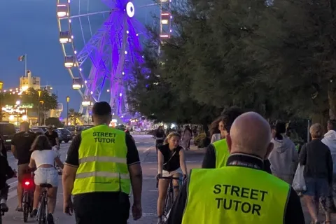 Street Tutor