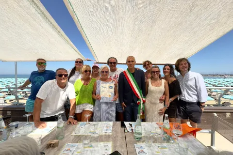 premiazione turista fedele nonna Vera