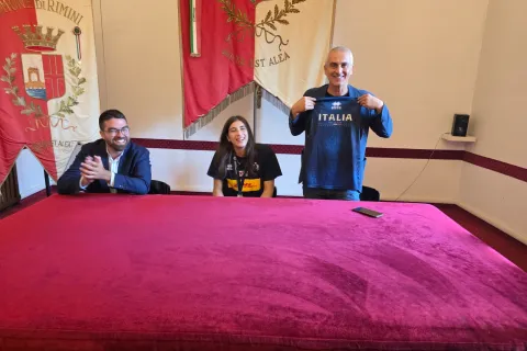 nicole piomboni ricevuta in residenza comunale