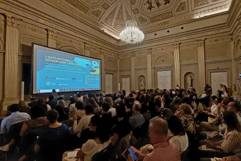 dialoghi 2025 sala ressi (2) la sala gremita