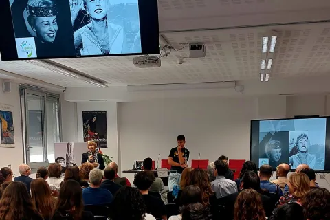 intitolazione liceo linguistico es giulietta masina (2)