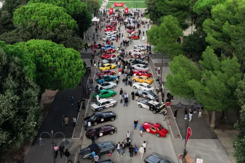 Modena Cento Ore piazzale Fellini