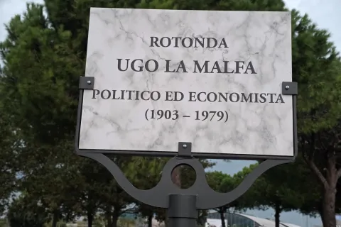 intitolazione Ugo La Malfa