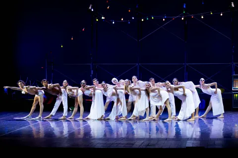 Il Balletto di Roma debutta al Teatro Galli con l’omaggio a Micha Van Hoecke