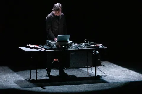 AS Fennesz - ph Elisa Mariott