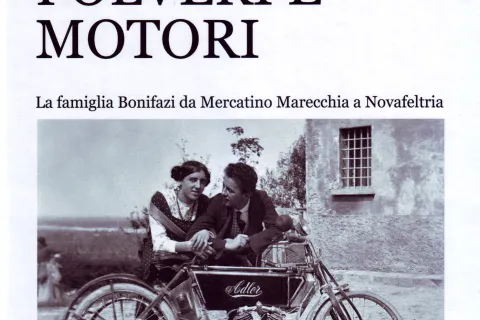 Coperina libro Amori, polvere e motori