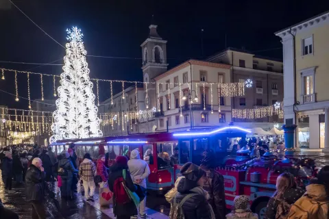 Trenino centro facile e  luci di Natale