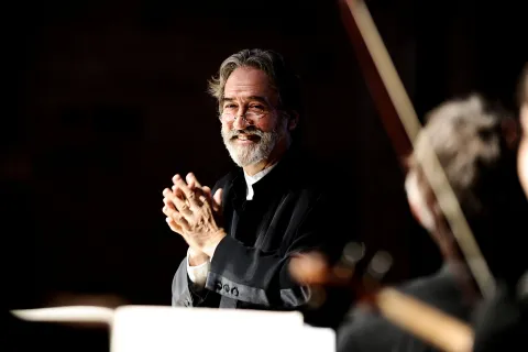 ’omaggio a Vivaldi e al talento femminile con Les Musiciennes du Concert des Nations diretta da Jordi Savall