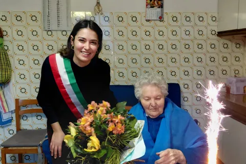 assessora Mattei con Nonna Rosina 100 anni- 2026