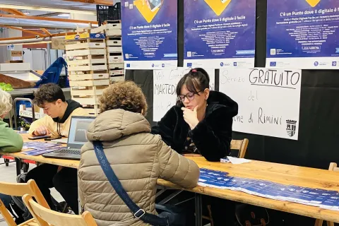 Al Mercato Coperto il Punto Digitale Facile 