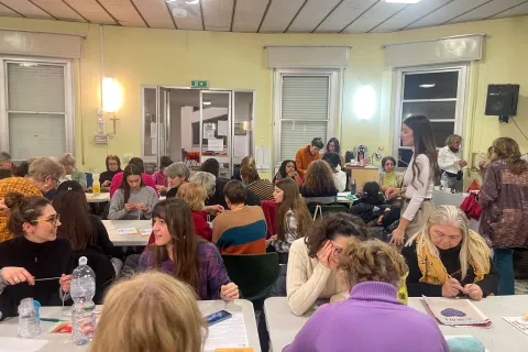 Creatività e benessere: torna a Miramare l'uncinetto 