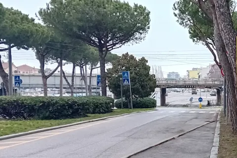 lavori sulla rete idrica in via Destra del Porto a Rimini