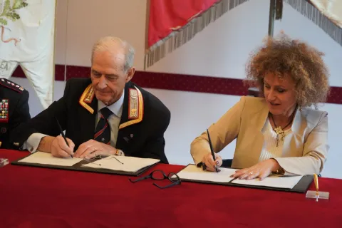 firma convenzione XXVI Raduno Nazionale ANC