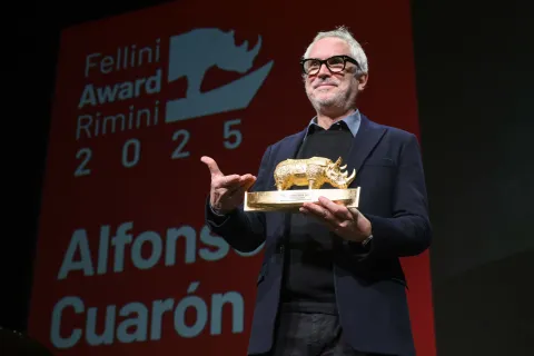 Alfonso Cuaron Premio Fellini 2025