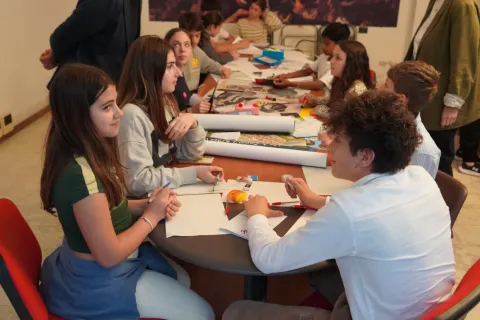 Consiglio Comunale delle Ragazze e dei Ragazzi a confronto col sindaco sull’ex Colonia Enel