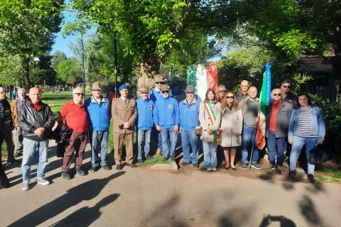 cerimonia al parco briolini 22 apr 26