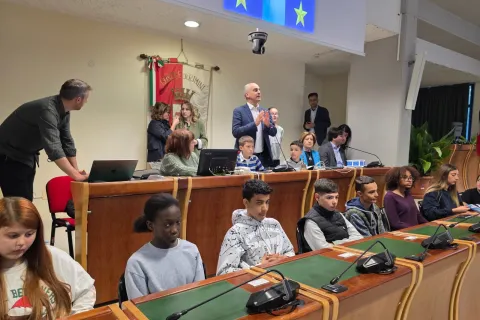 Consiglio delle Ragazze e dei Ragazzi di Rimini si riunisce in seduta europea