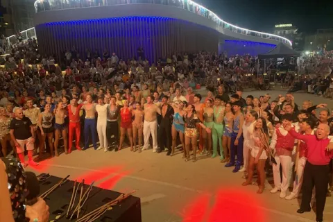 Alla Notte Rosa torna la Liscio Street Parade 2026
