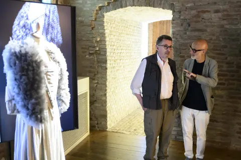 arlton Cuse, John Ridley e Robert Powell in visita al Fellini Museum 2026