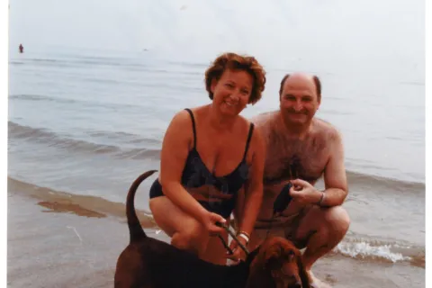 Luigi Vignoli e Milena Merli con la cagnolina