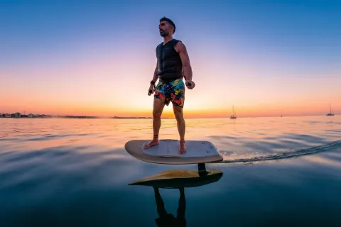 Agosto, il tempo dell'alba: a Rimini