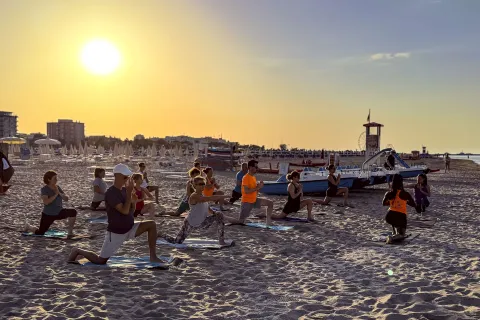 Agosto, il tempo dell'alba: a Rimini