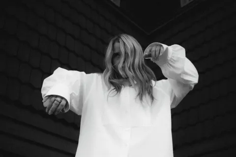 Anna von Hausswolff al Teatro Galli per Percuotere la Mente