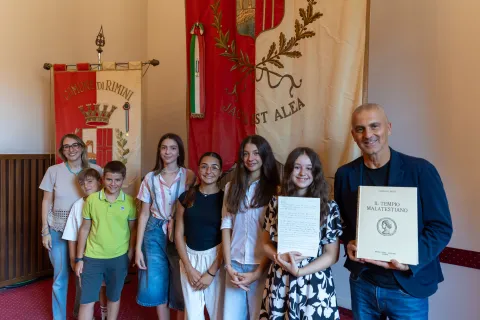 La lettera di Viola Gobbi, Sindaca dei ragazzi di Rimini, al Pontefice