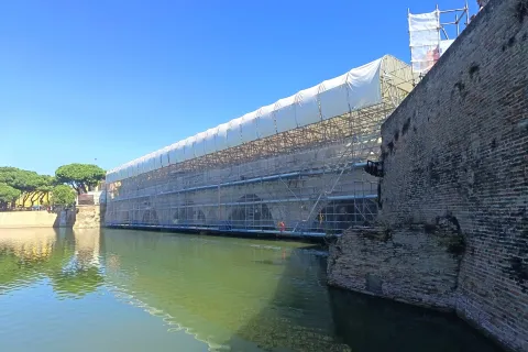 Ponte di Tiberio, i lavori di restauro alla fase di rifinitura