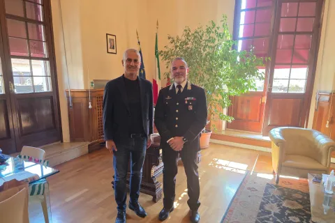 Sindaco con Colonnello Daniele Credidio.jpeg
