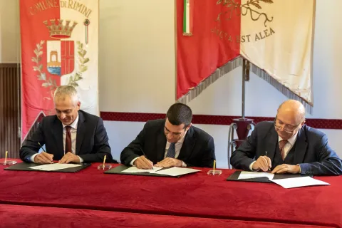 firma de pascale e sindaco
