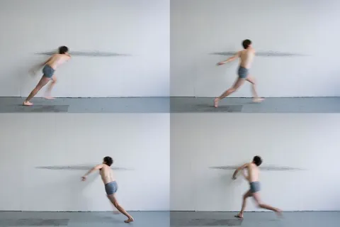 1.foto_mathieu_bonardet_sans_titre_performance_drawing_2011.jpg